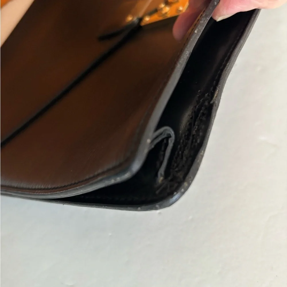 Authentic Louis Vuitton Epi Porte documents Senateur briefcase
